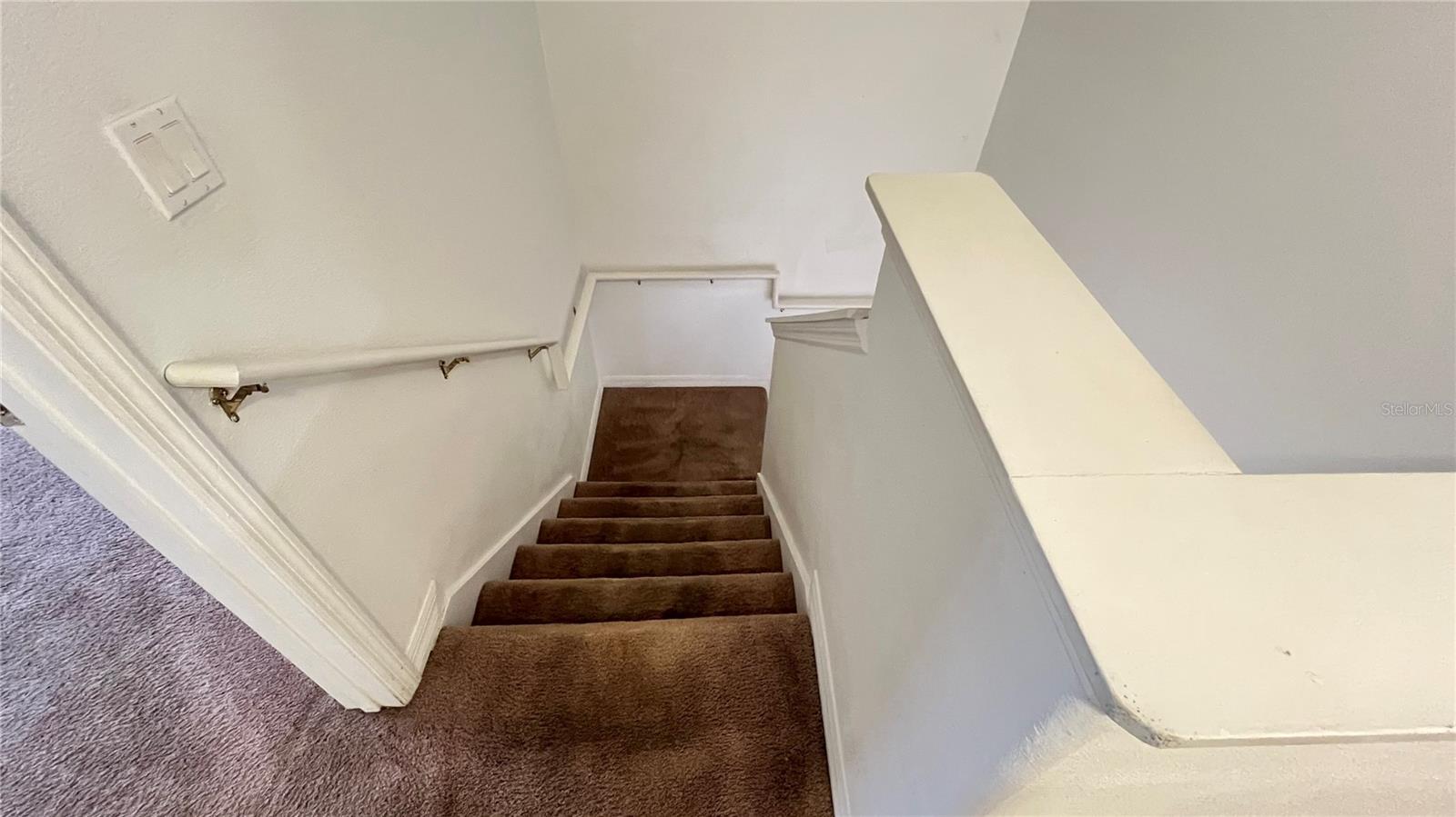 PARADISE CAY - Residential Lease