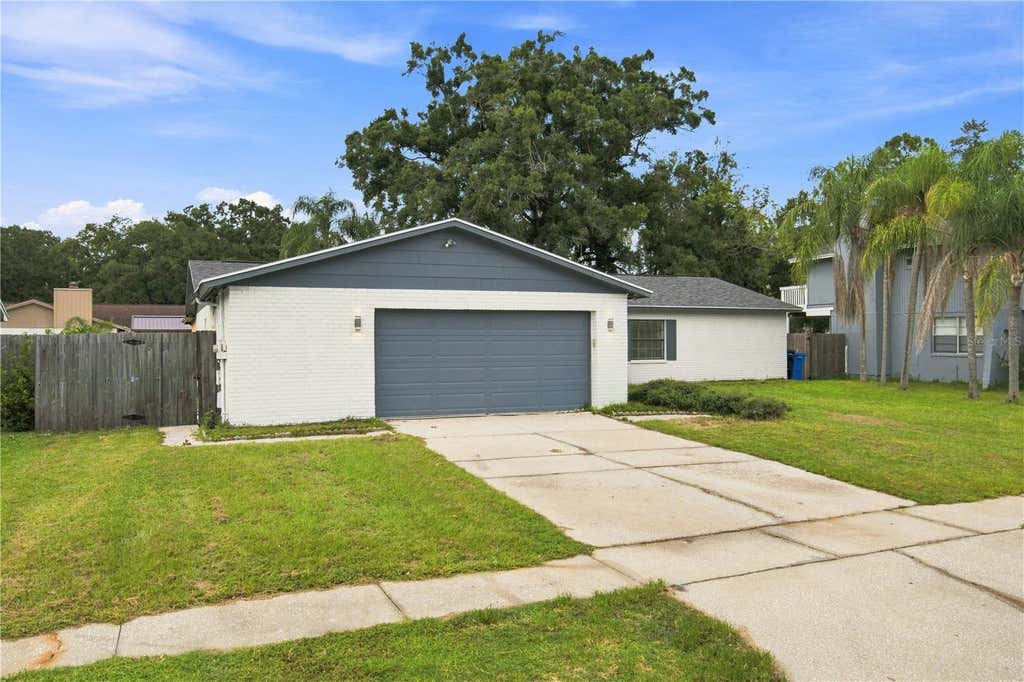 Photo of 4313 Foxglen Lane, Tampa, FL 33624 (MLS # TB8541368)