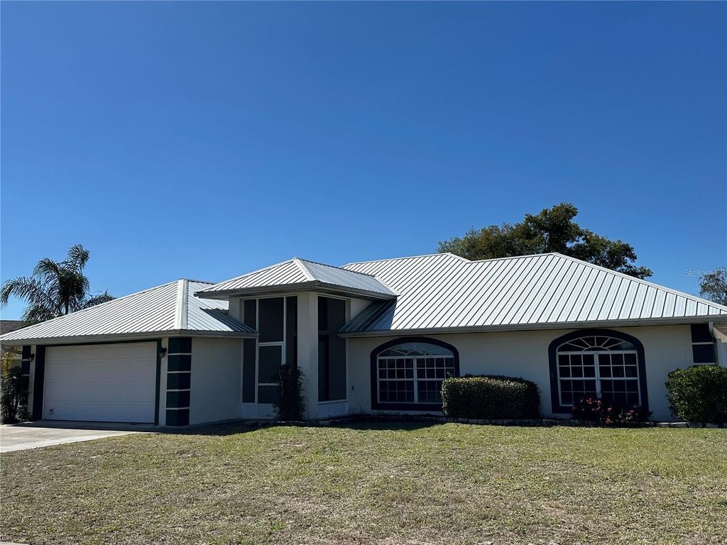 Photo of 855 Laurel Leaf Street, Orange City, FL 32763 (MLS # O6390134)