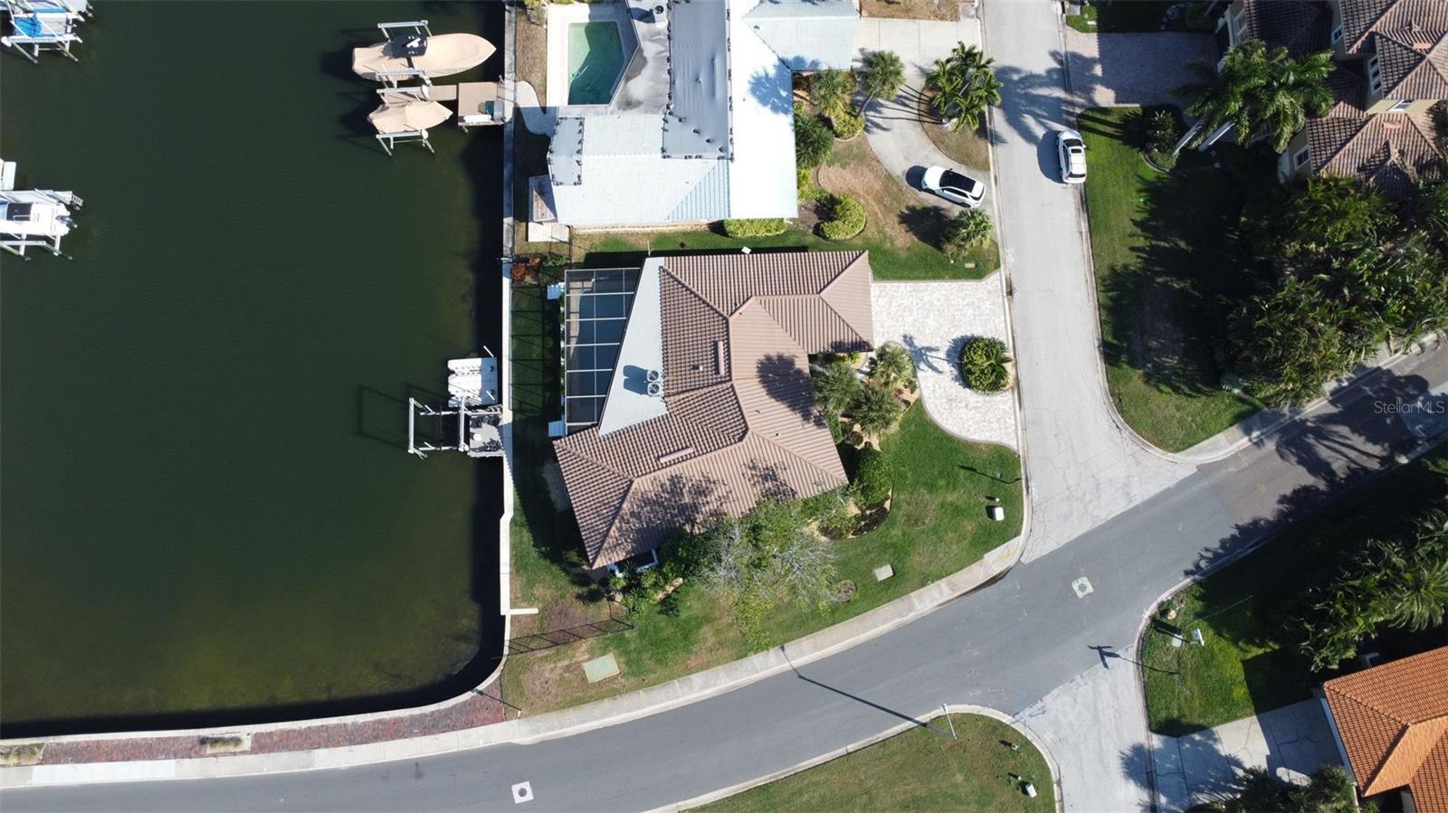 VENETIAN ISLES - Residential