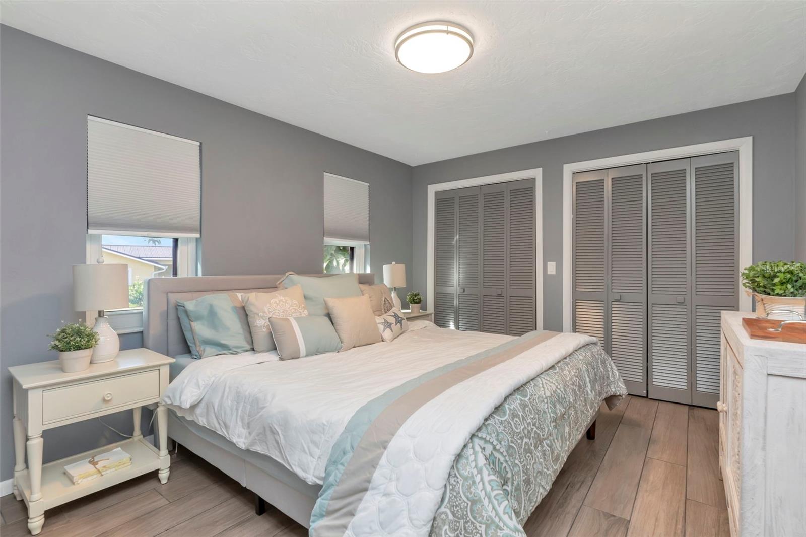 VENETIAN ISLES - Residential