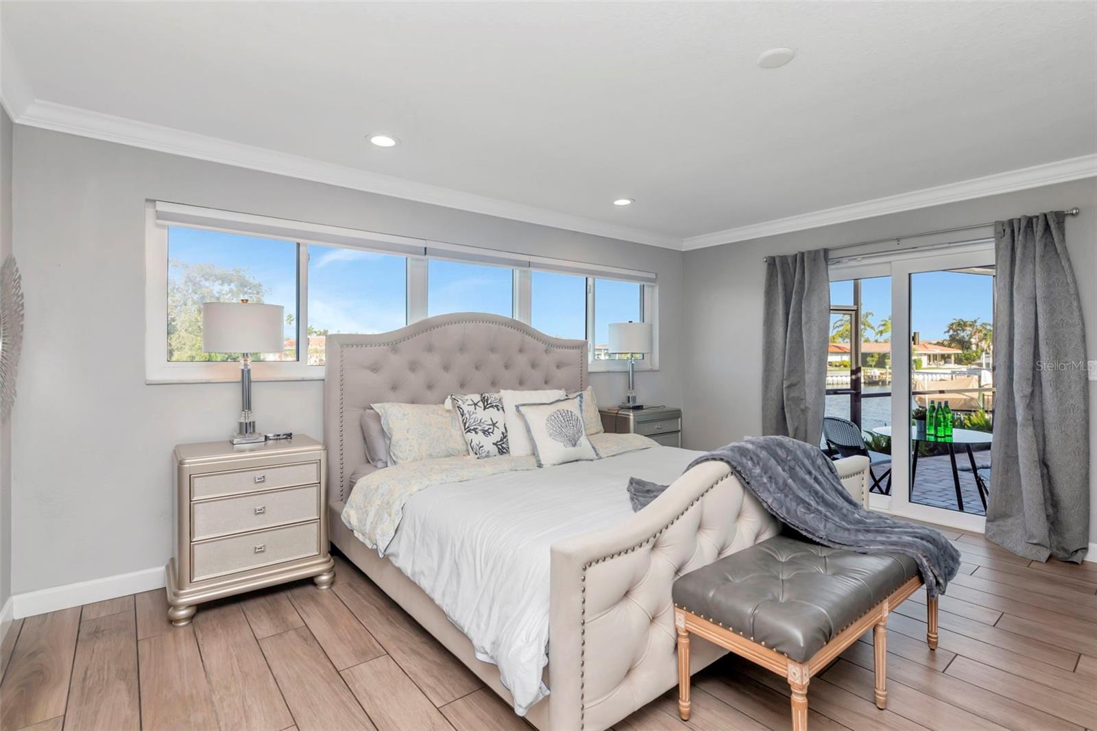 VENETIAN ISLES - Residential