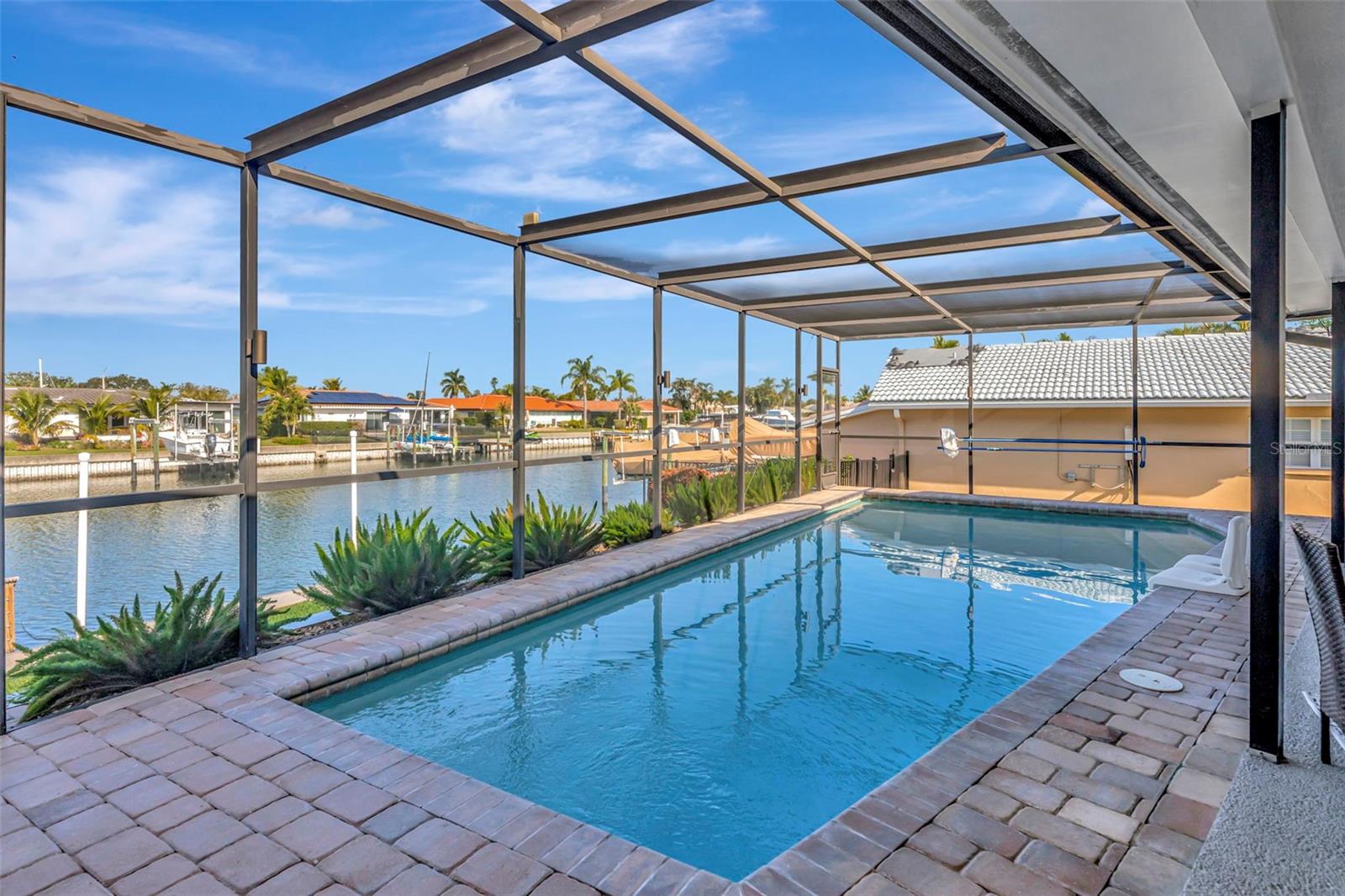 VENETIAN ISLES - Residential