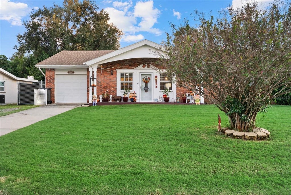 Photo of 2212 Clark Avenue, Bradenton, FL 34207 (MLS # A4709474)