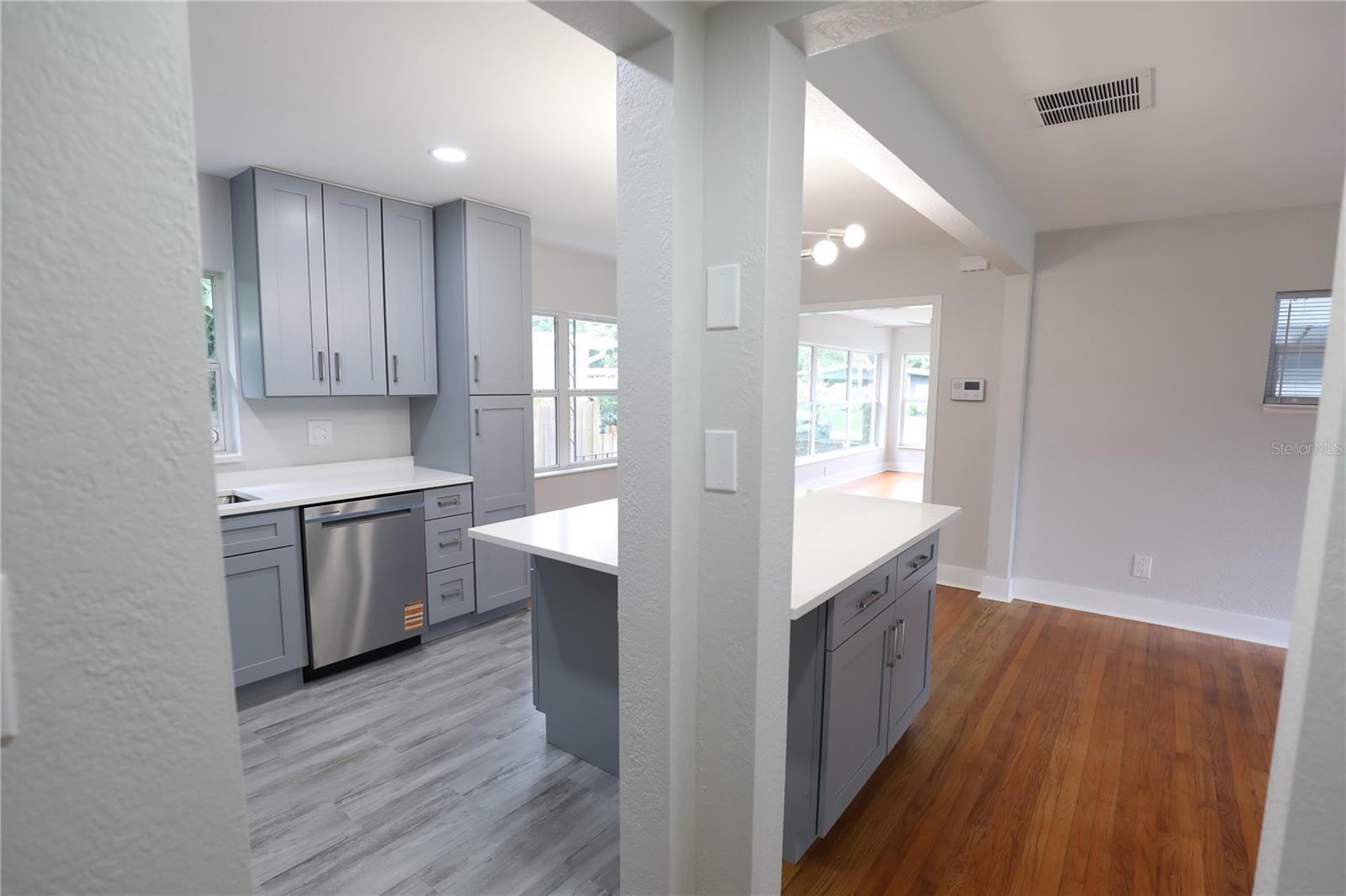 RENLEE TERRACE - Residential Lease