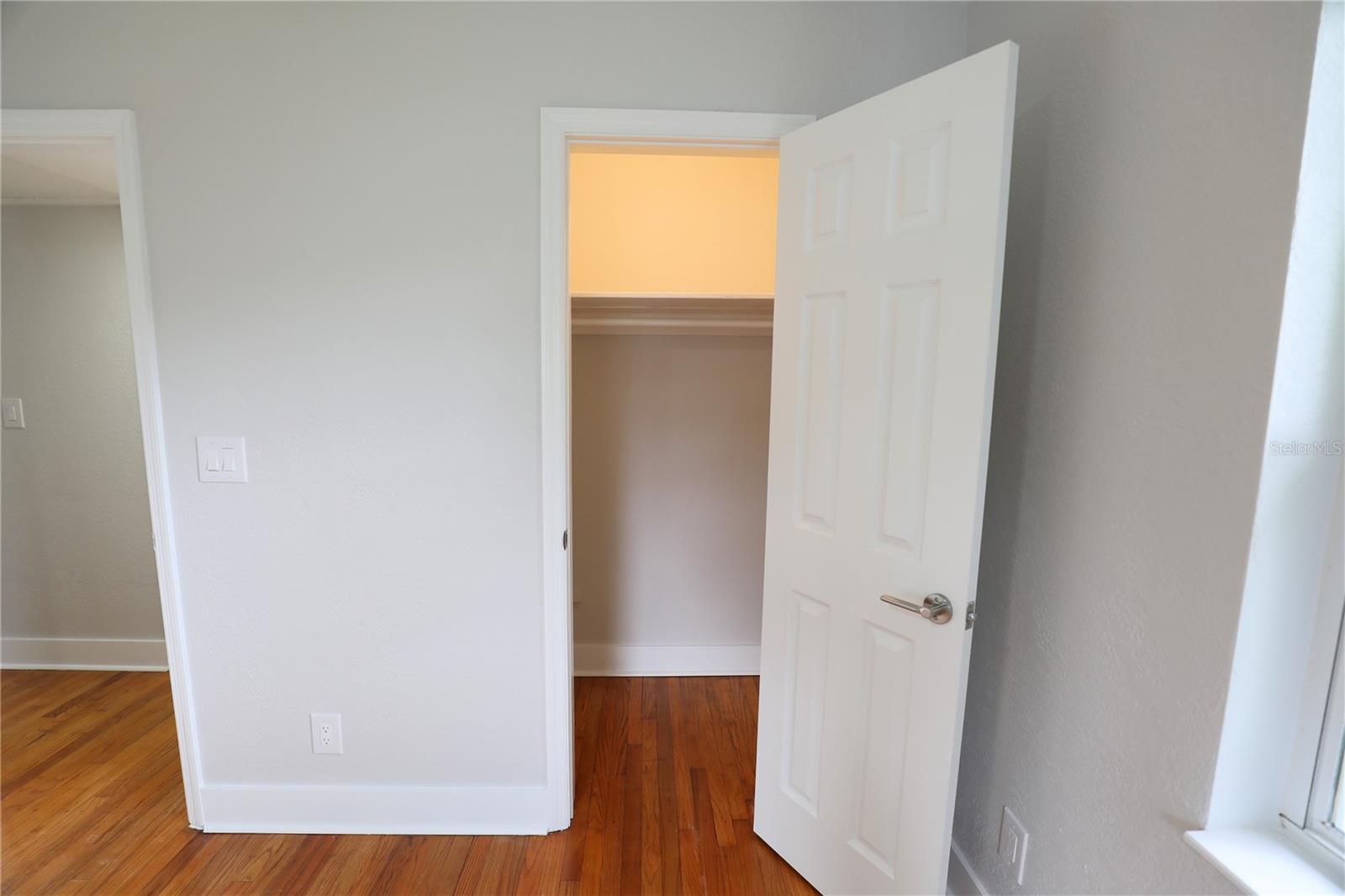 RENLEE TERRACE - Residential Lease