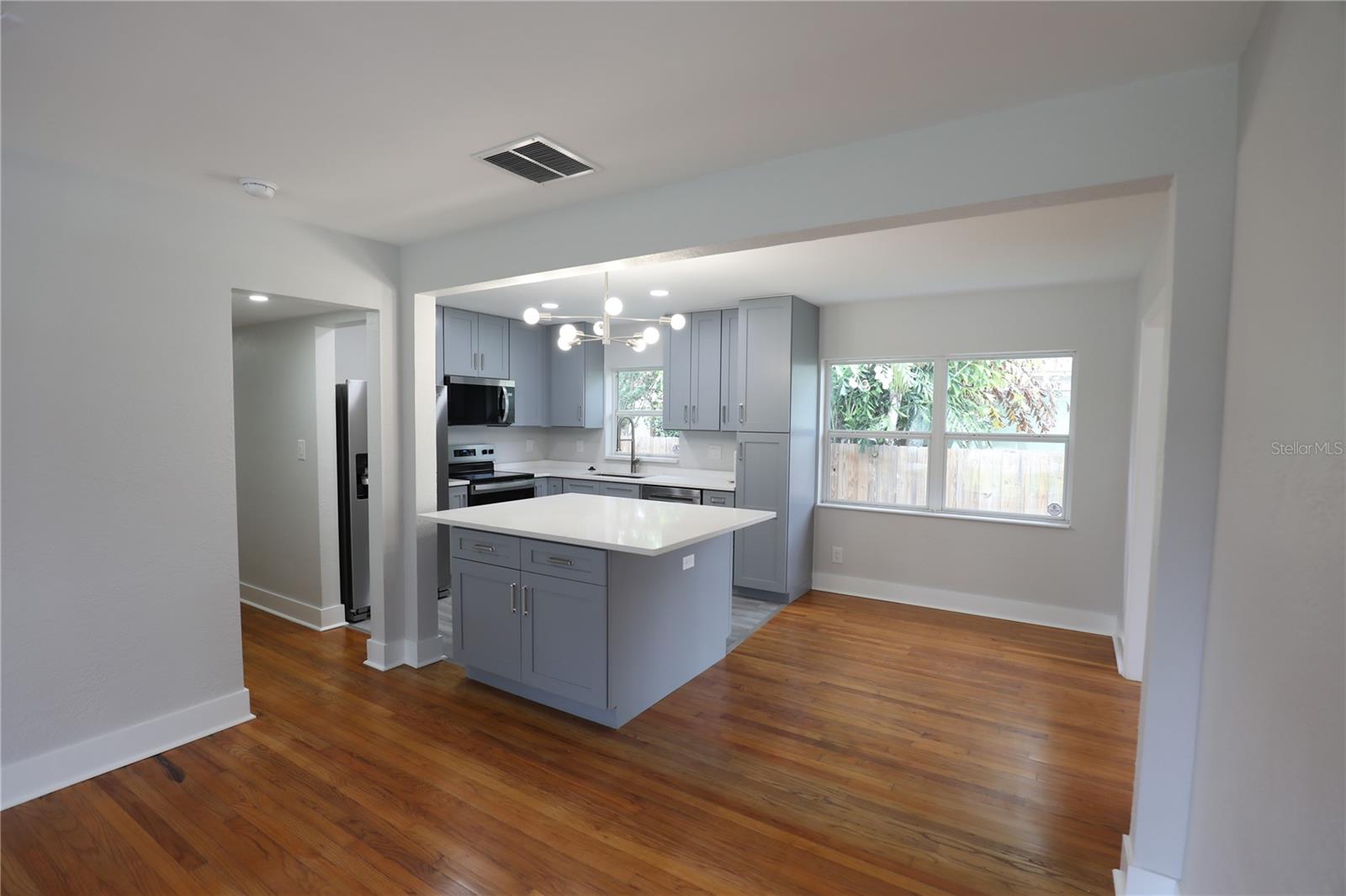 RENLEE TERRACE - Residential Lease