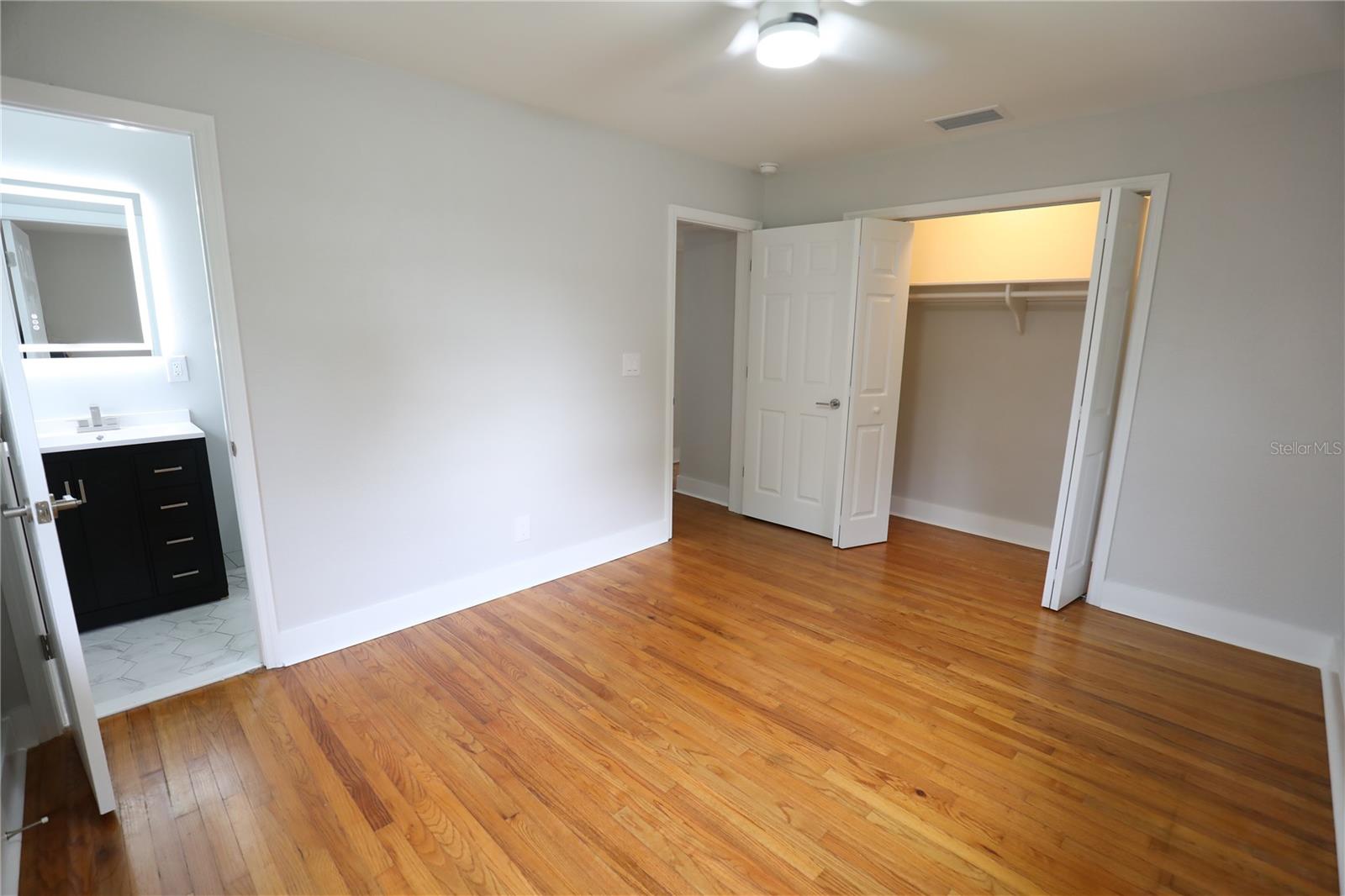 RENLEE TERRACE - Residential Lease