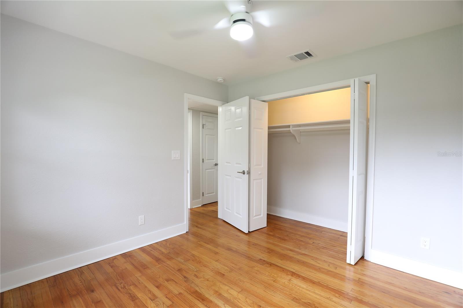 RENLEE TERRACE - Residential Lease