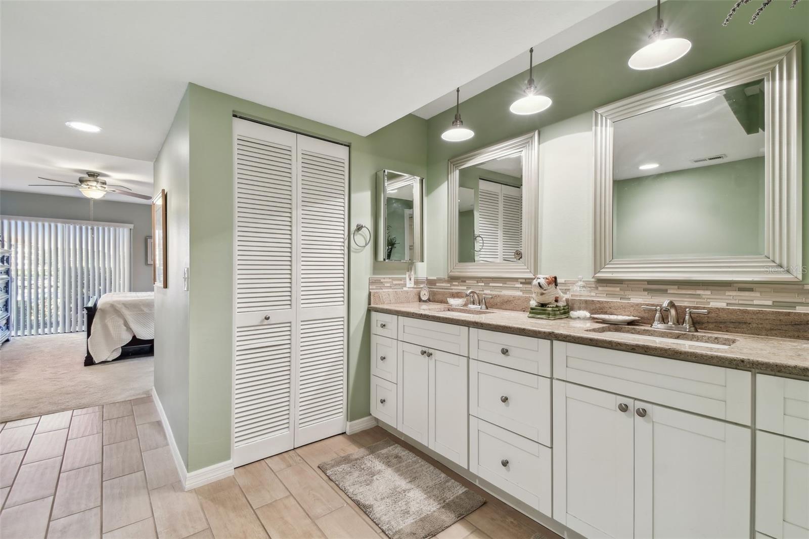 MARINER VILLAGE NORTHWEST CONDO - Residential