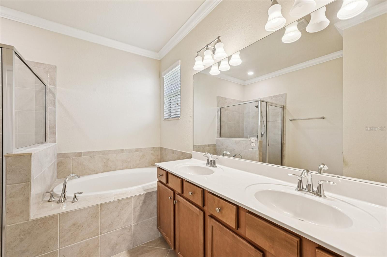 VILLAS AT CHARLESTON PARK PH 02 - Residential