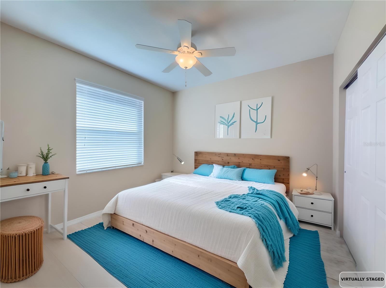 VALENCIA LAKES - Residential Lease