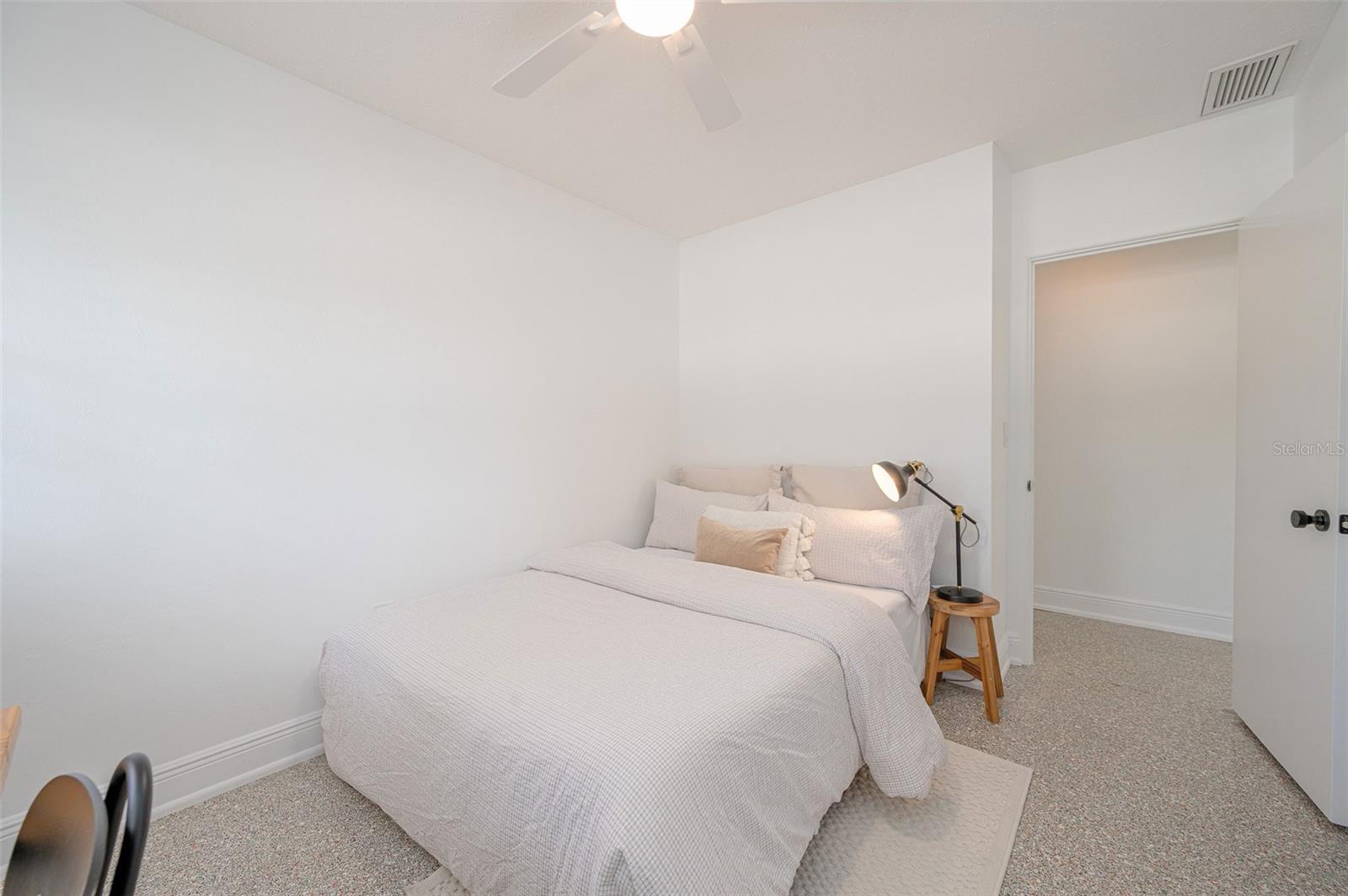 SOUTH GATE - Residential