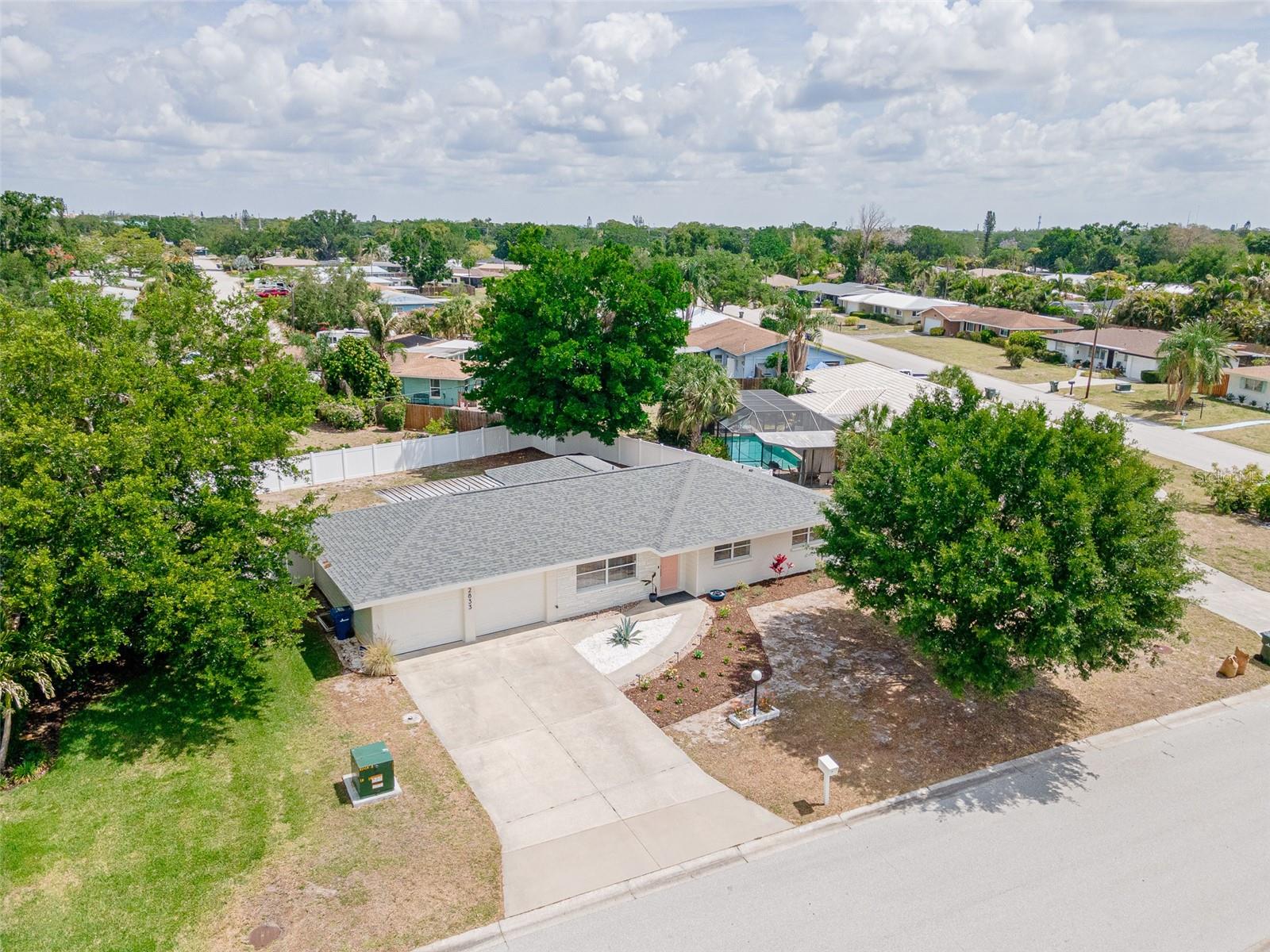 SOUTH GATE - Residential