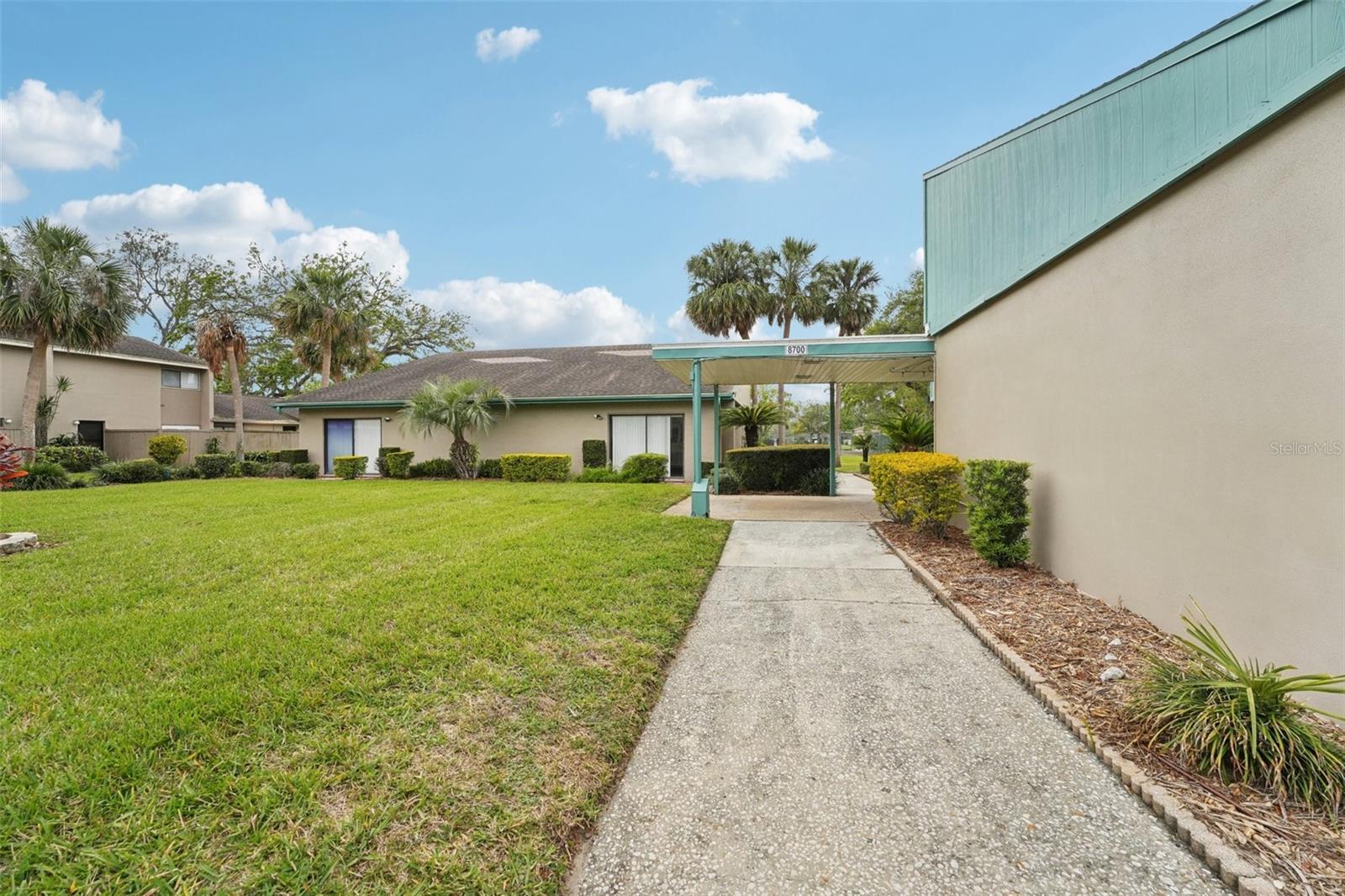 LAURELON VILLAGE OF MEADOWOOD - Residential