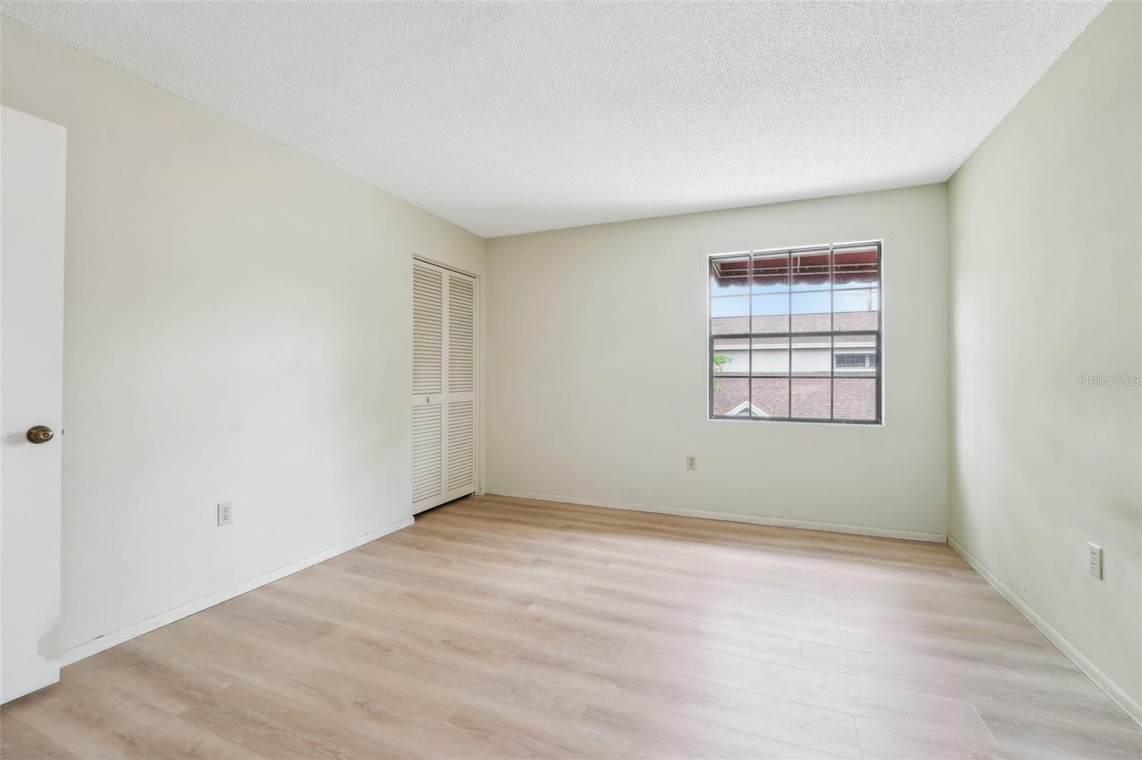 LAURELON VILLAGE OF MEADOWOOD - Residential