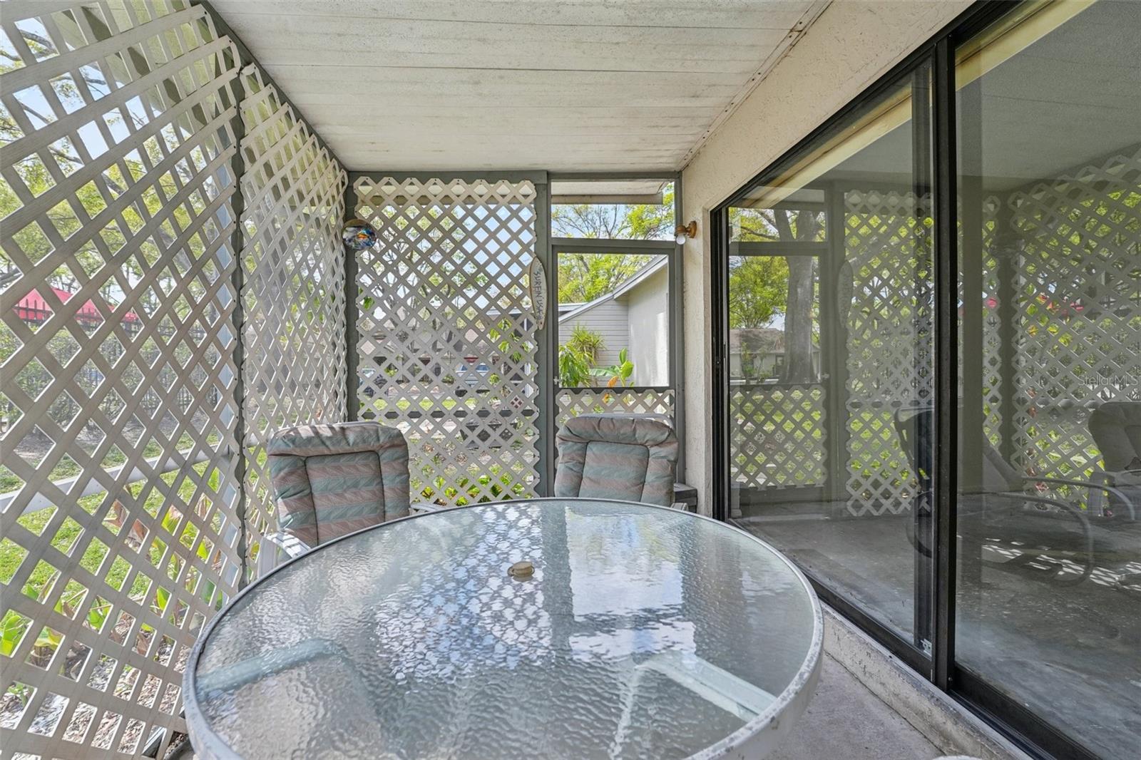 LAURELON VILLAGE OF MEADOWOOD - Residential