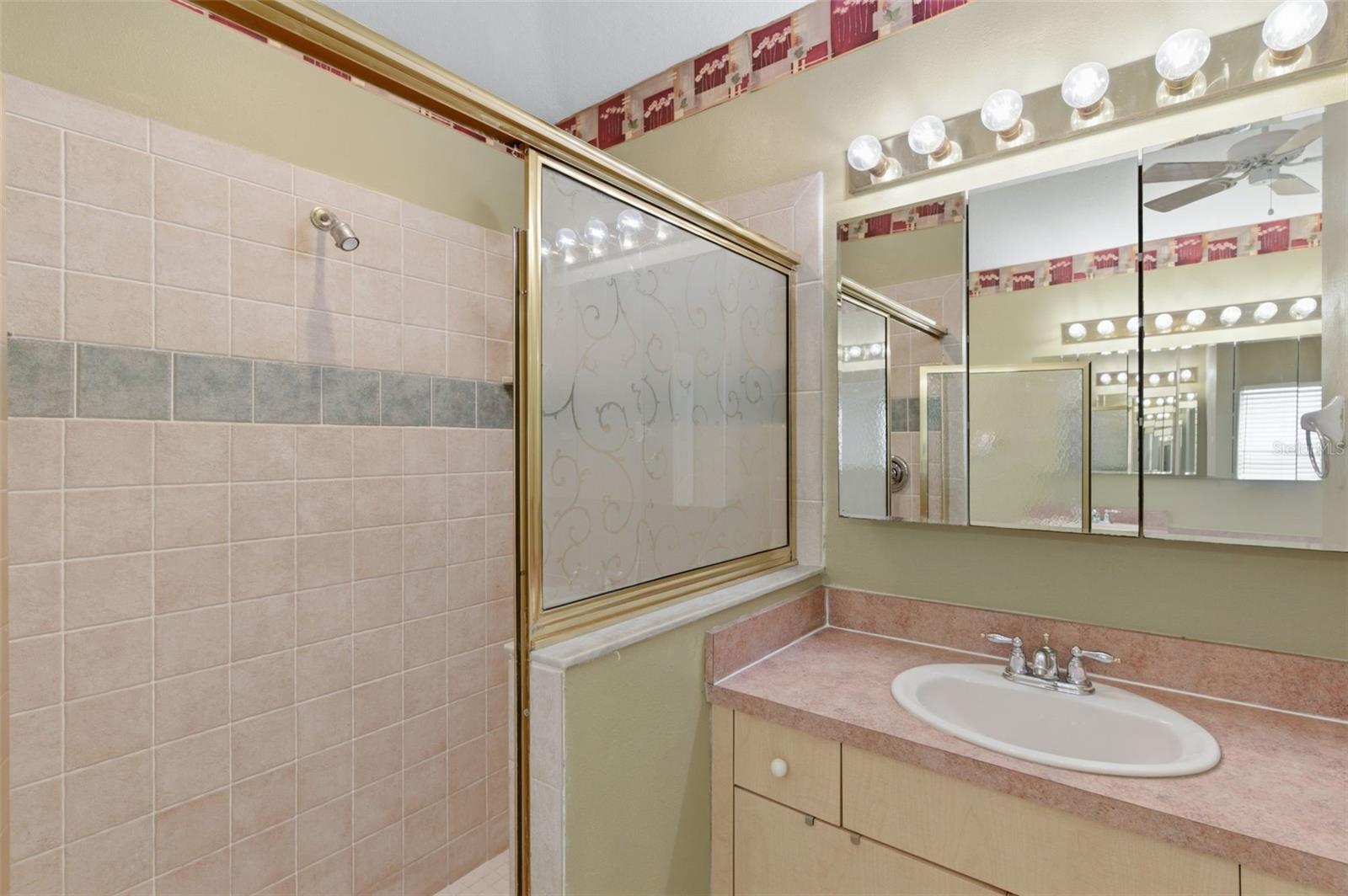 SEA OAKS SUB - Residential