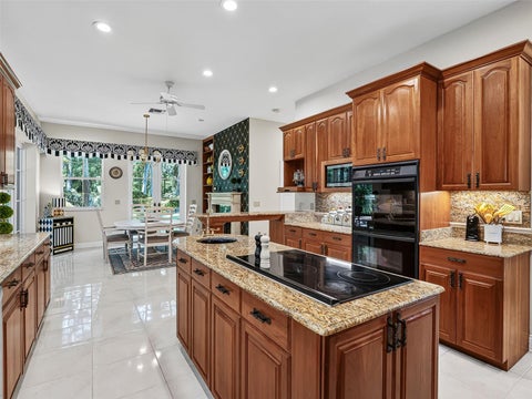 Tiny photo for 4200 SW 7th Ave Road, Ocala, FL 34471 (MLS # OM729193)