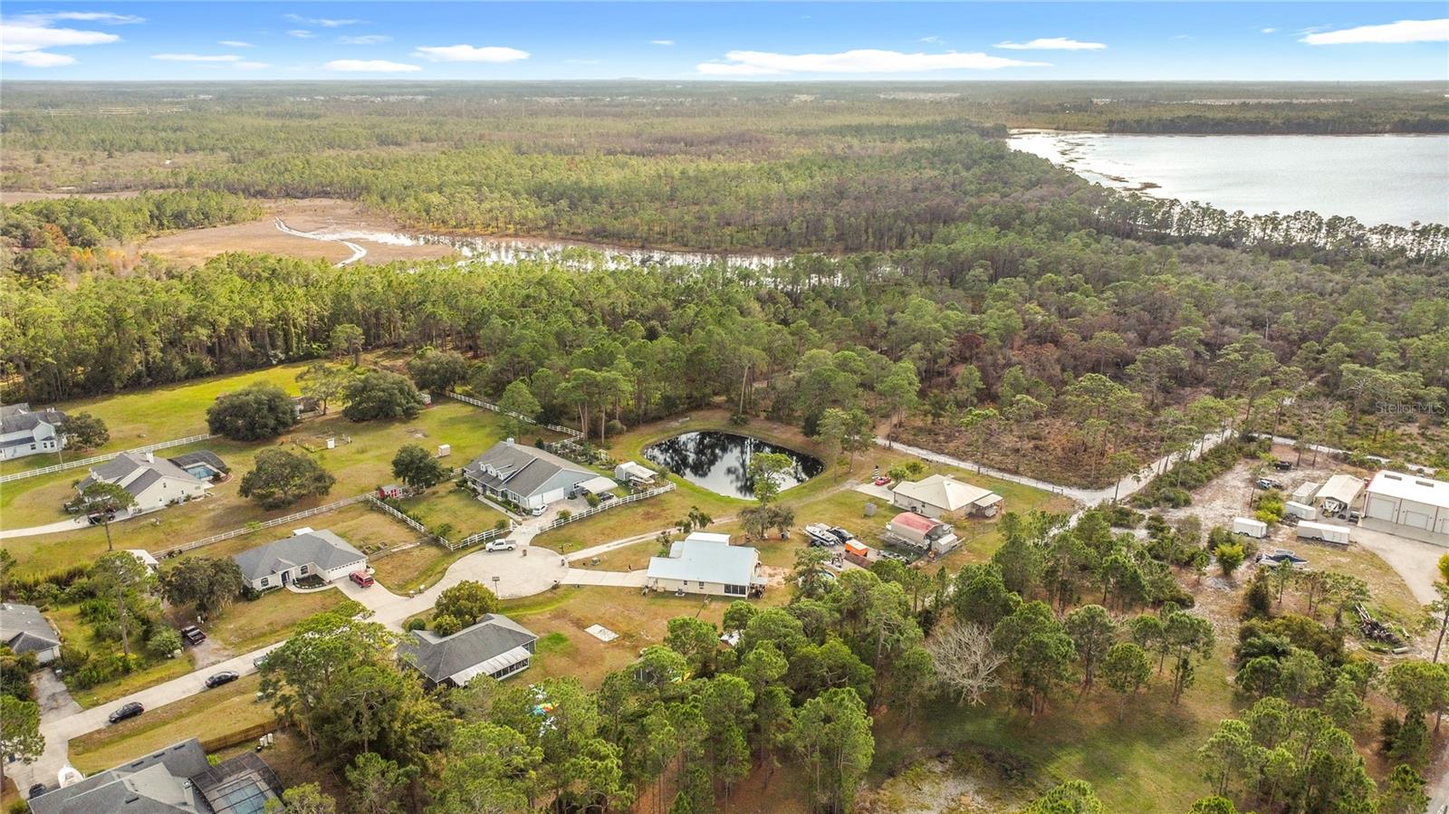 LOST LAKE ESTATES - Residential