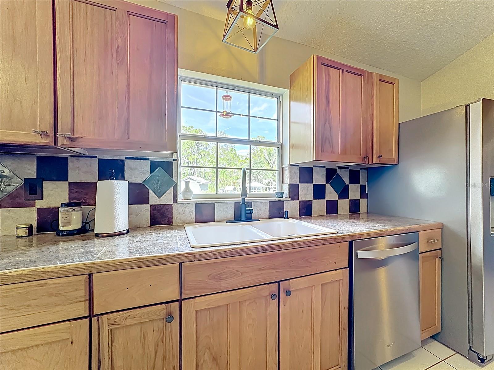 LOST LAKE ESTATES - Residential