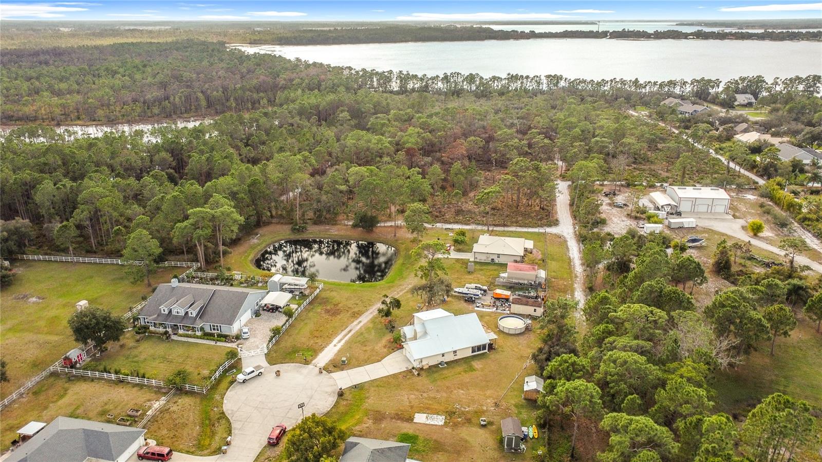 LOST LAKE ESTATES - Residential