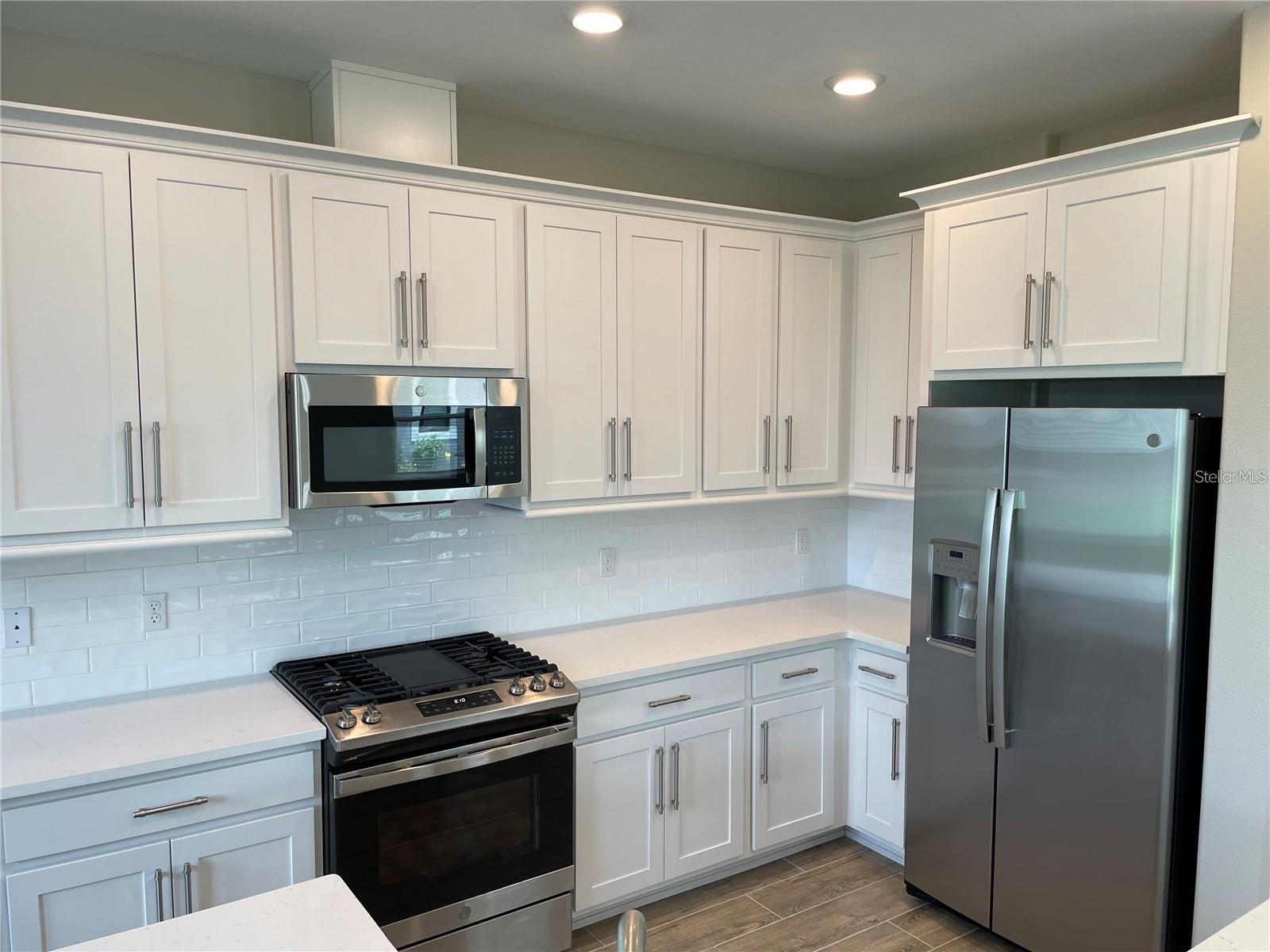 ESTANCIA SORTINO - Residential Lease