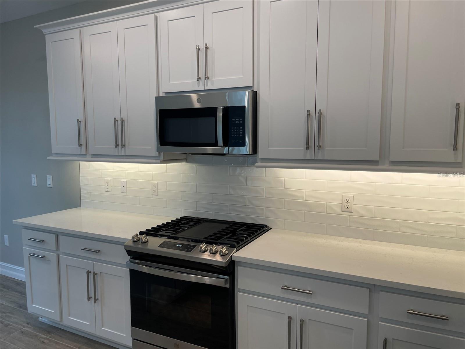 ESTANCIA SORTINO - Residential Lease