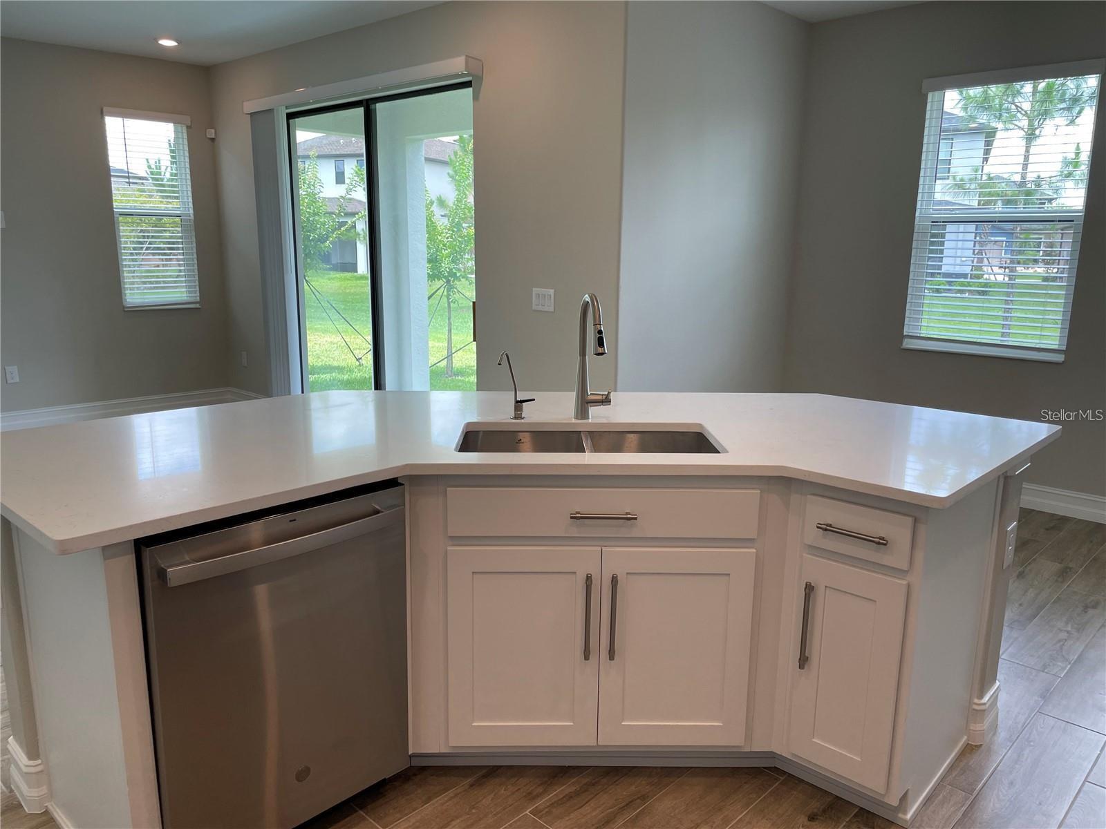 ESTANCIA SORTINO - Residential Lease