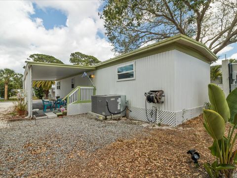 A home in TARPON SPRINGS