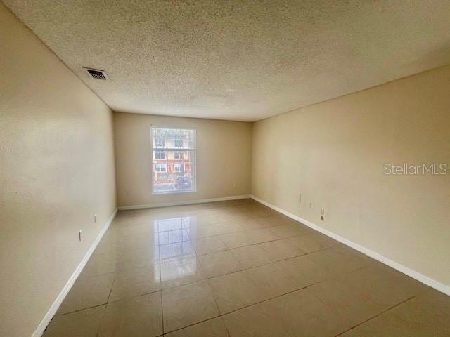 CYPRESS POINTE/LK ORLANDO - Residential Lease
