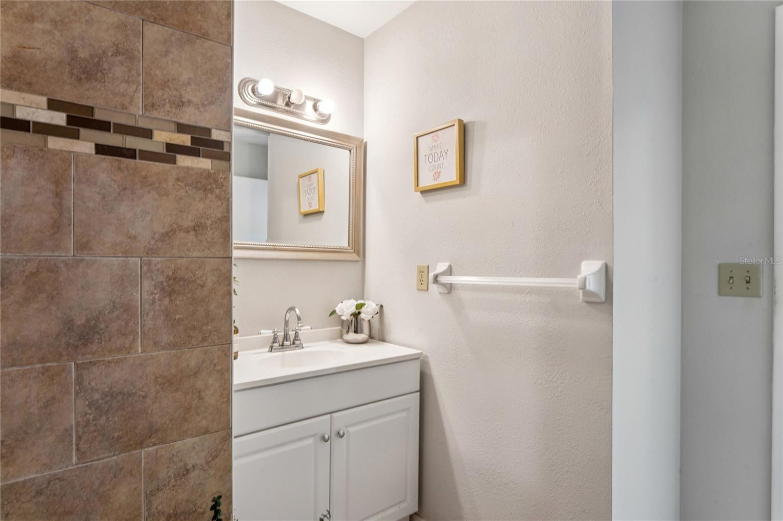 VILLAS OF BONNIE BAY - Residential