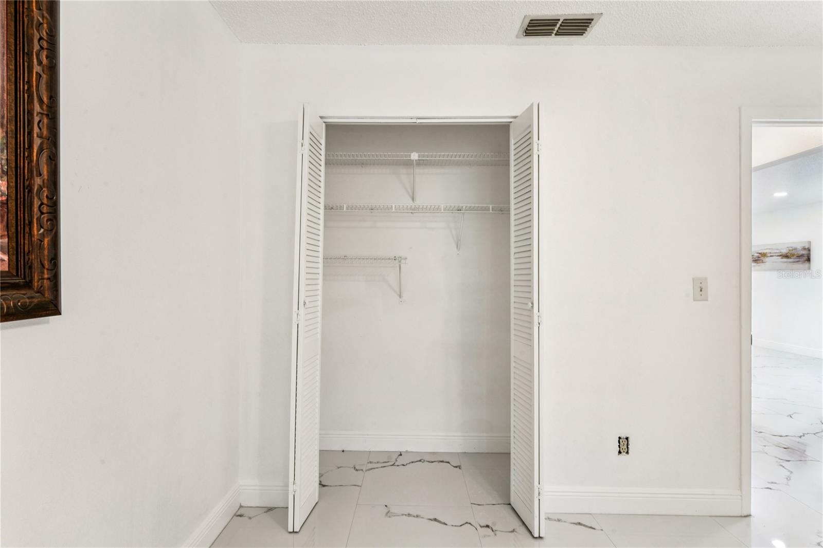 VILLAS OF BONNIE BAY - Residential