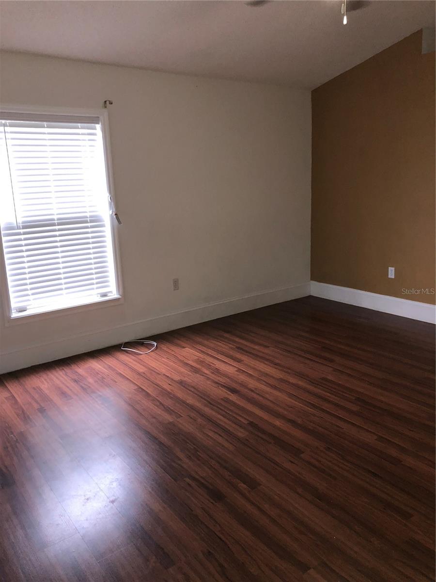 PINES WEST PH 01 - Residential