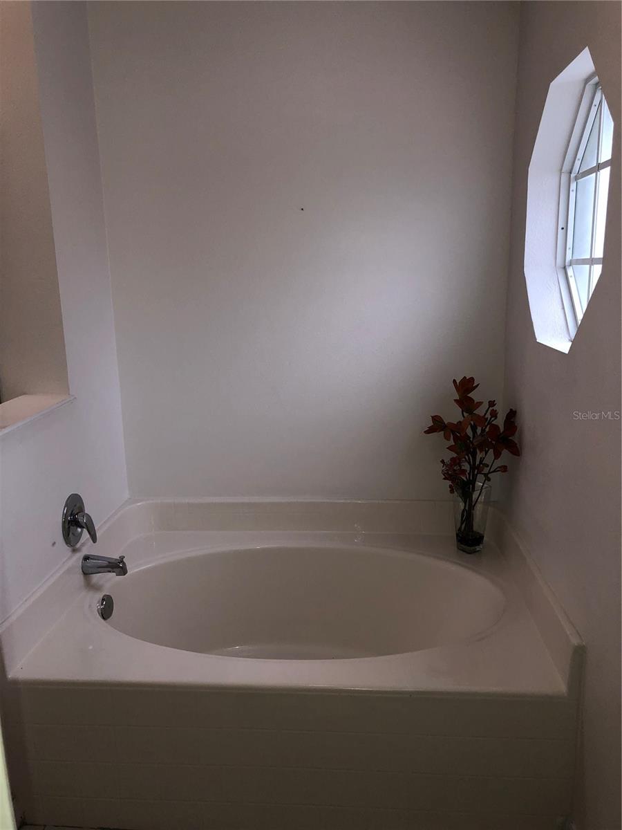 PINES WEST PH 01 - Residential