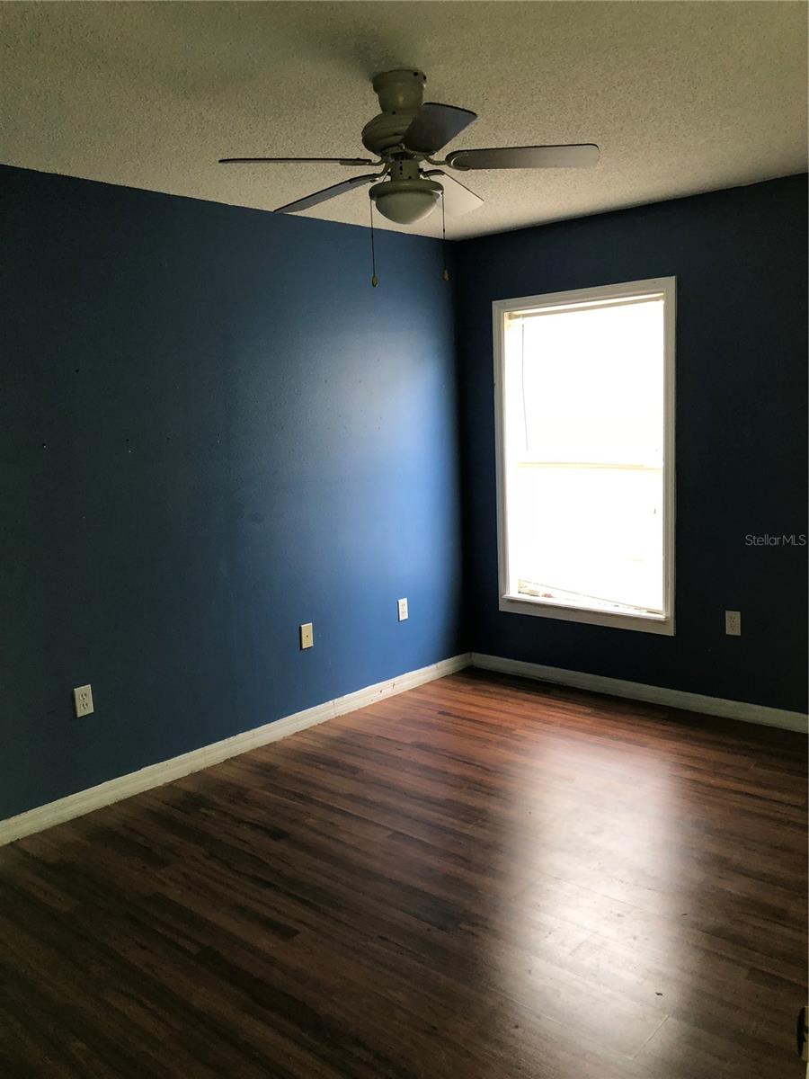 PINES WEST PH 01 - Residential