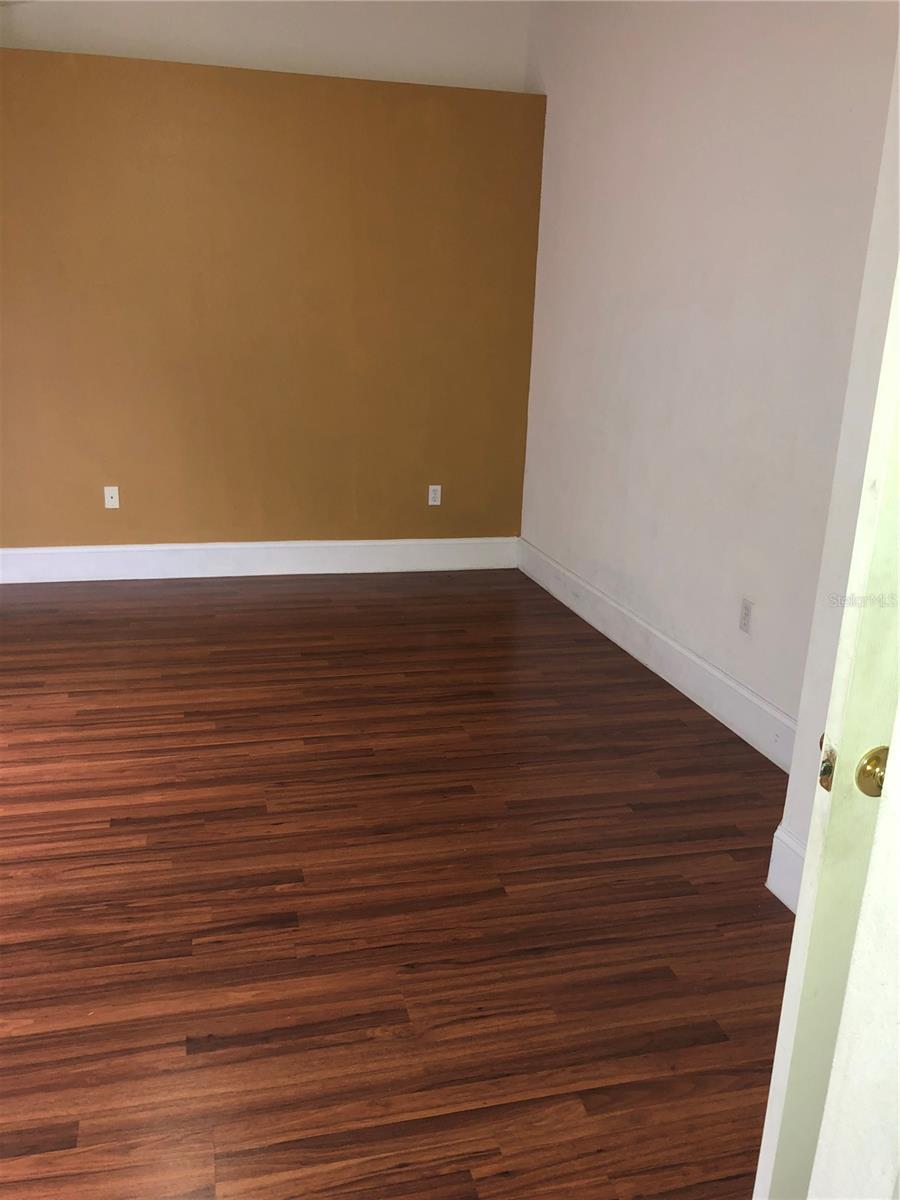 PINES WEST PH 01 - Residential