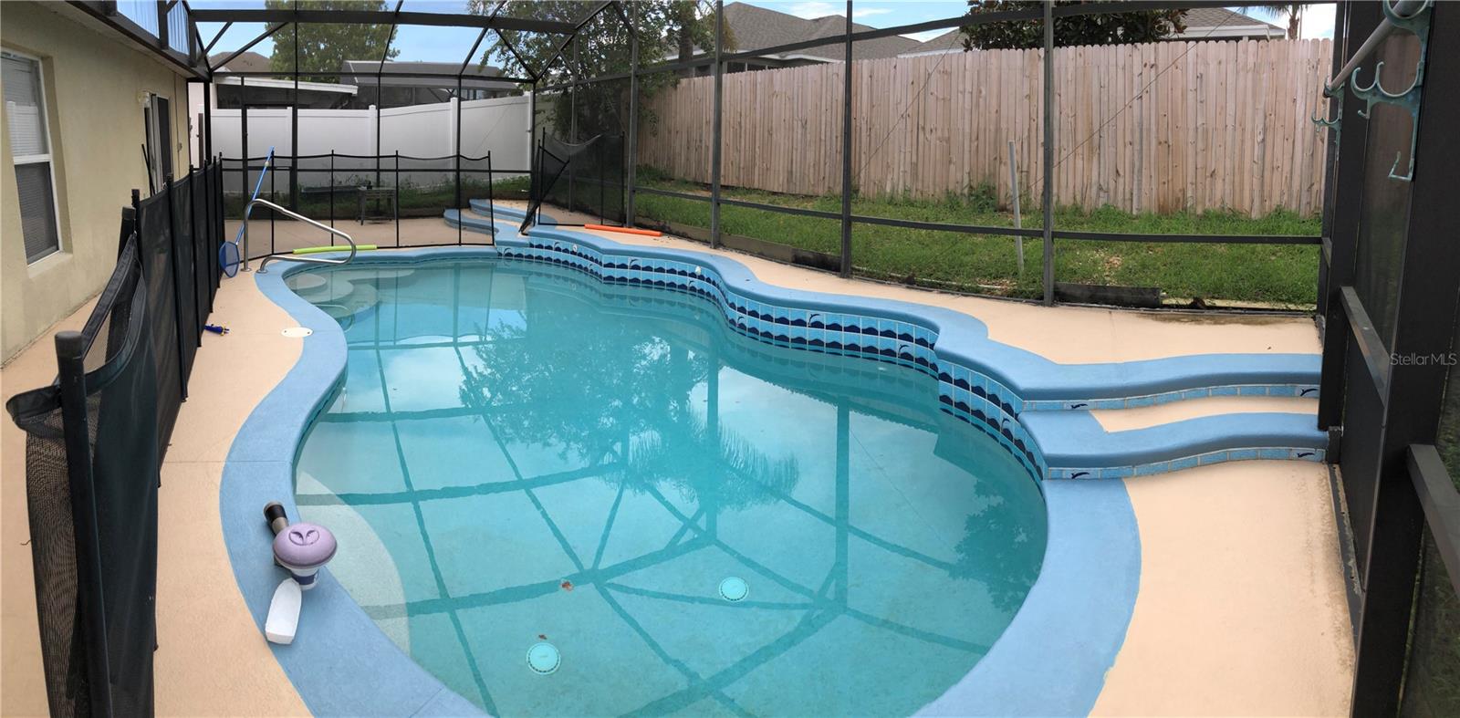 PINES WEST PH 01 - Residential