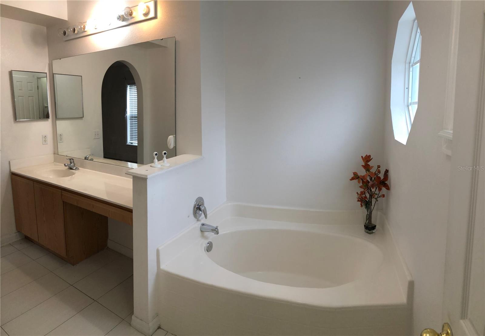 PINES WEST PH 01 - Residential