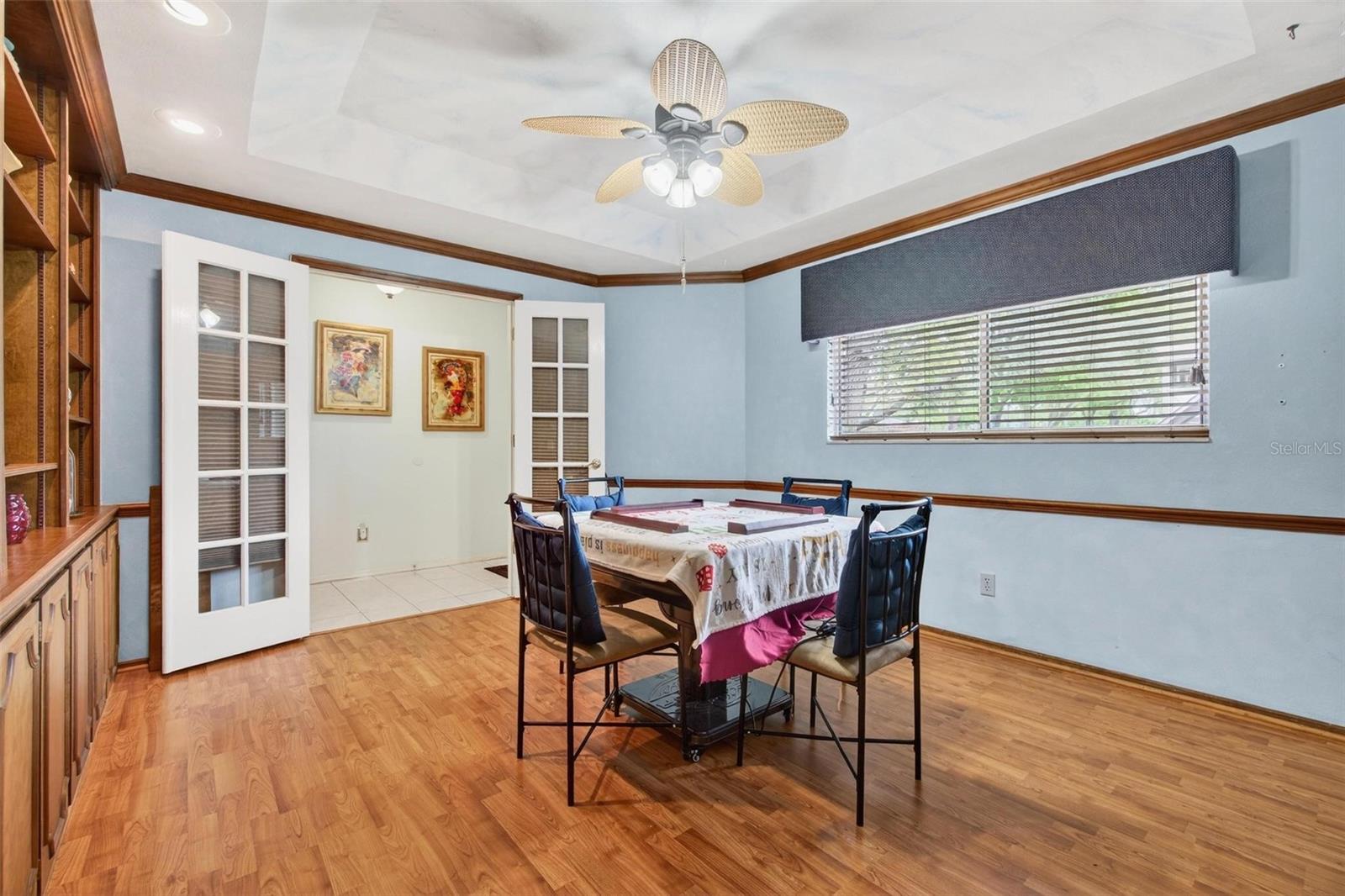 ON TOP OF THE WORLD - Residential