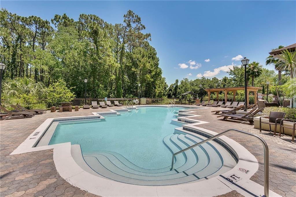 CREST/WATERFORD LAKES - Residential