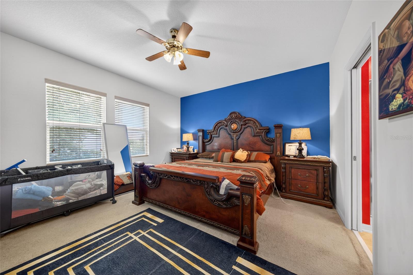 SOMERSET CHASE - Residential
