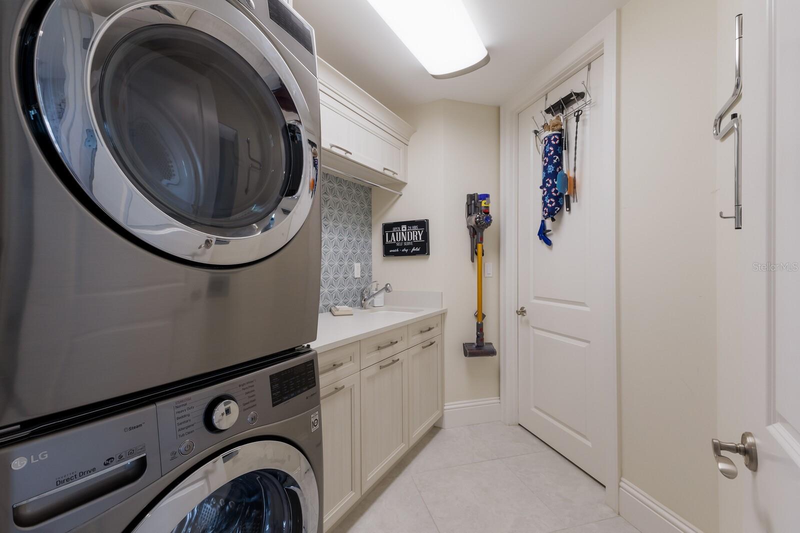 BEL MARE PH I - Residential