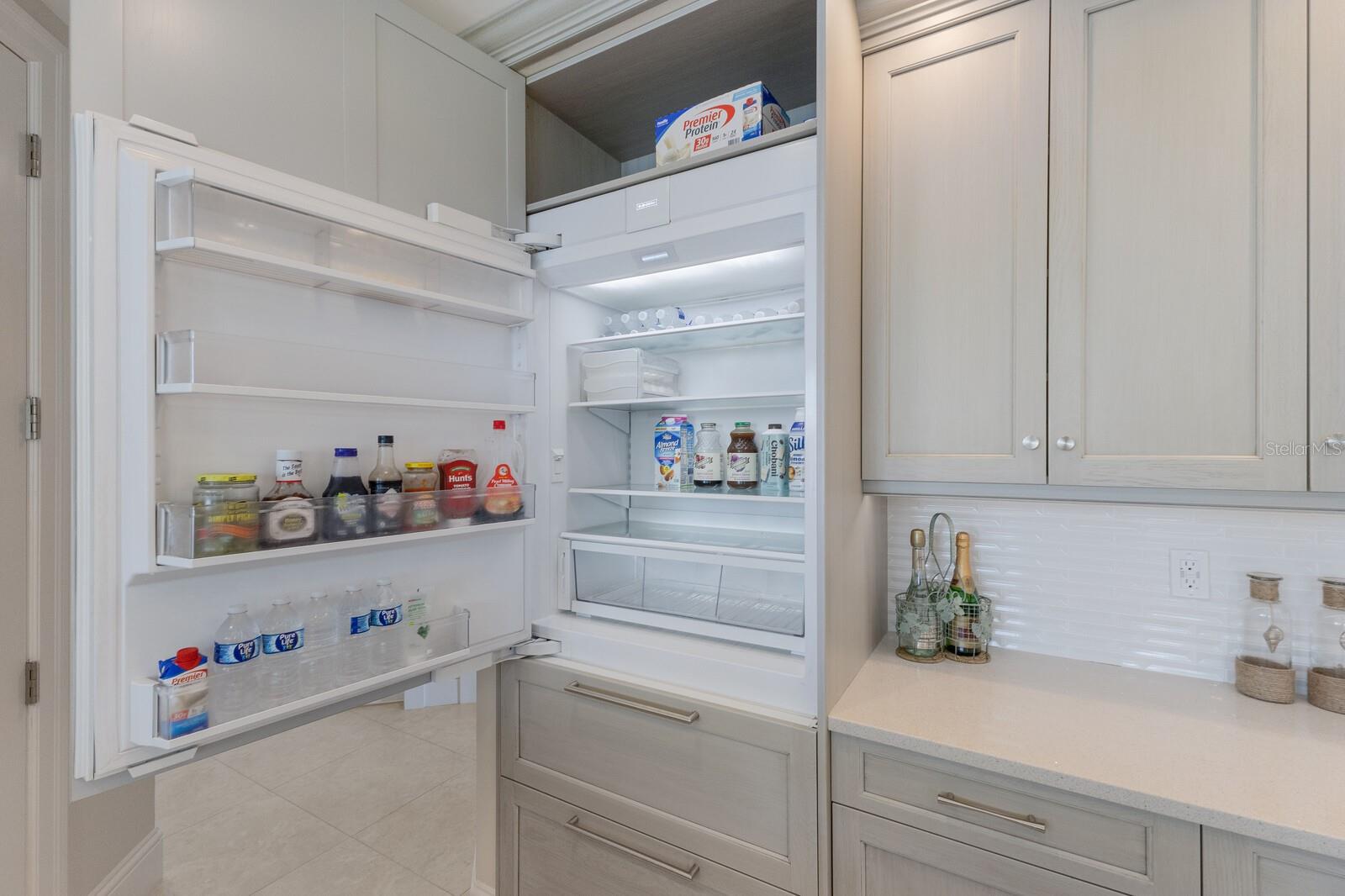 BEL MARE PH I - Residential