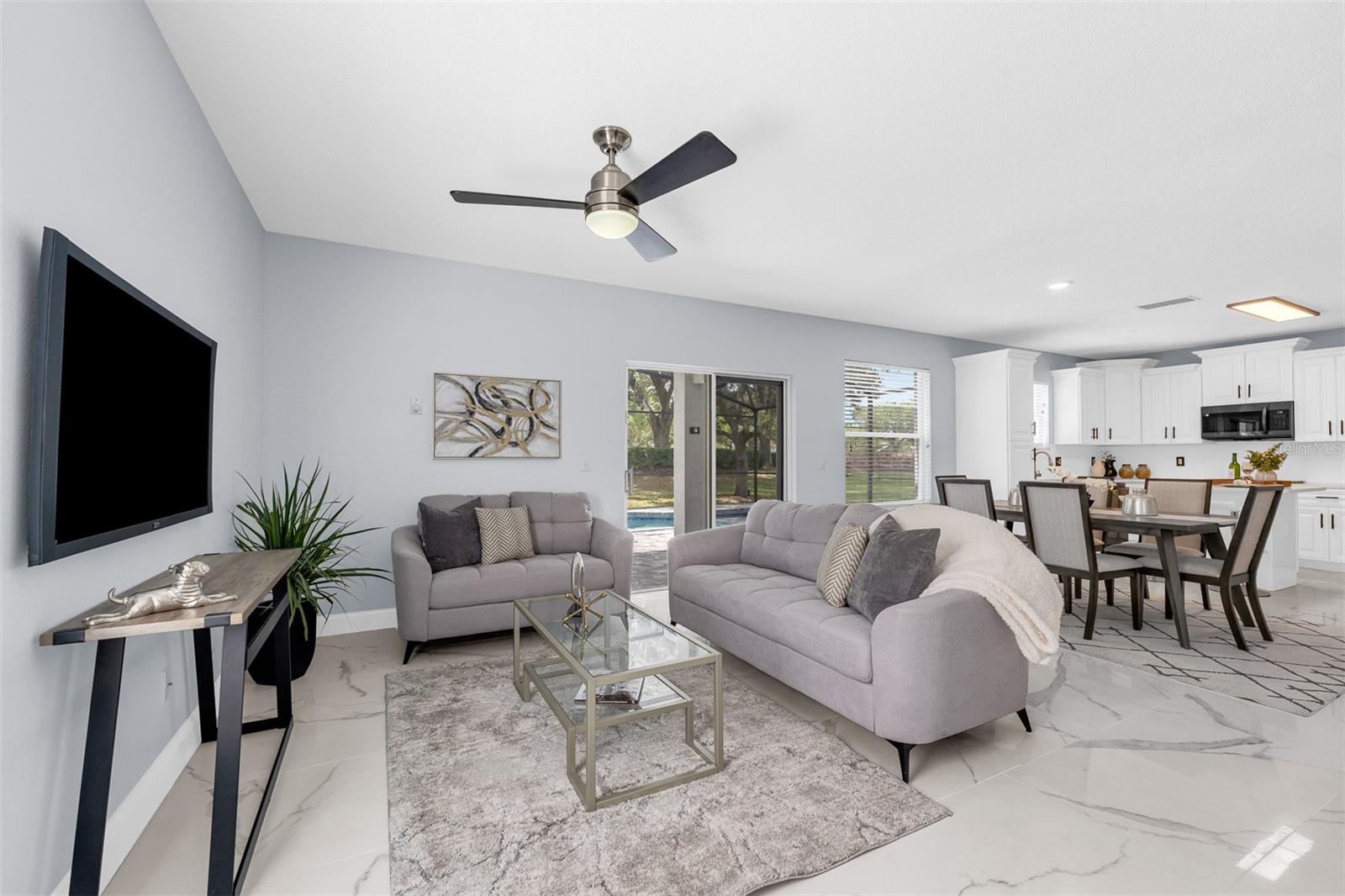 STONEYBROOK - Residential