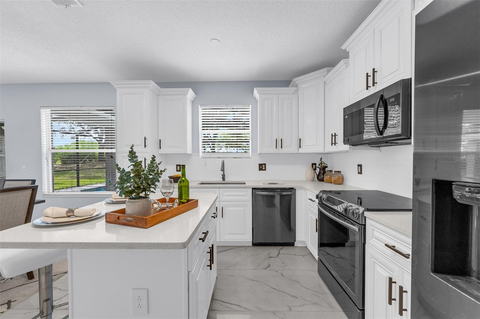 STONEYBROOK - Residential