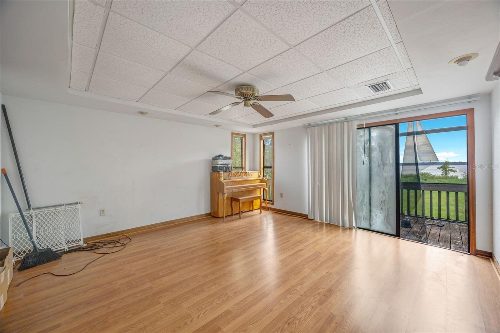 UNPLATTED - Residential