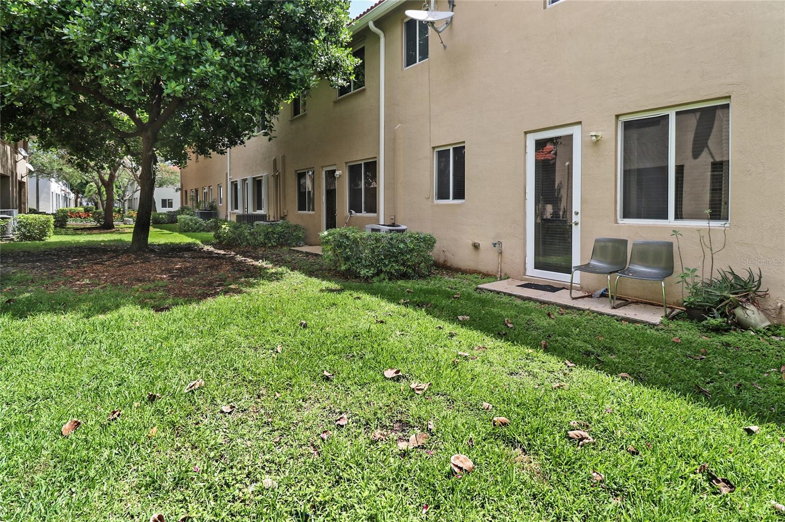 MAJORCA ISLES III CONDO - Residential