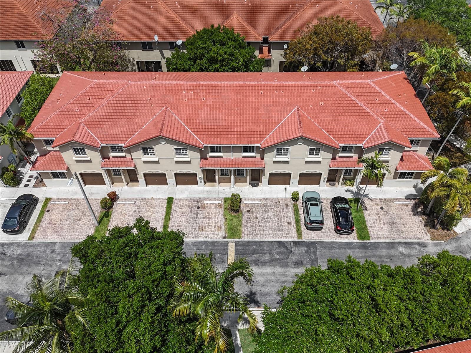 MAJORCA ISLES III CONDO - Residential