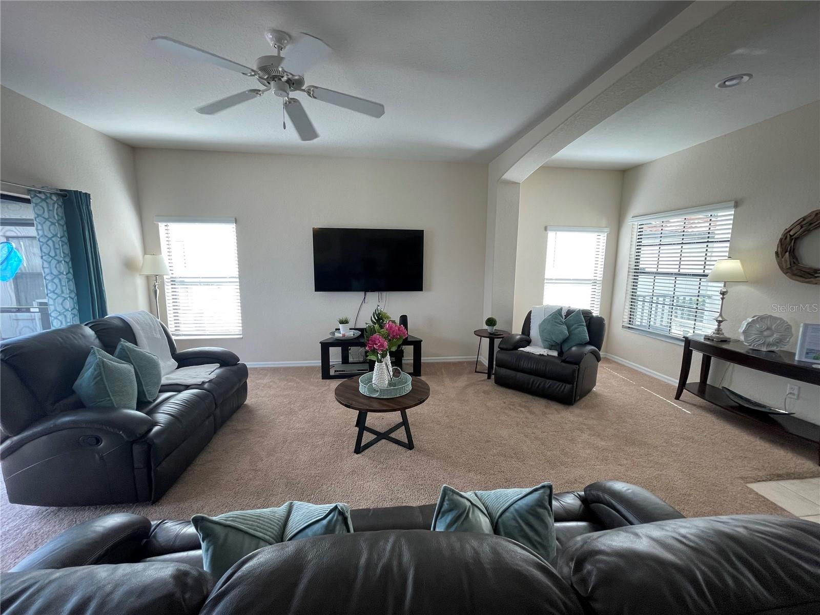 HIGH GROVE UNIT 02 - Residential